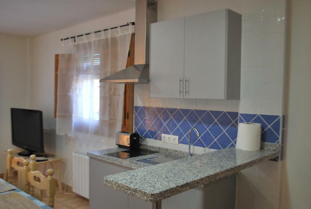 Encinar De Aguas Blancas Guest House Dudar Bagian luar foto